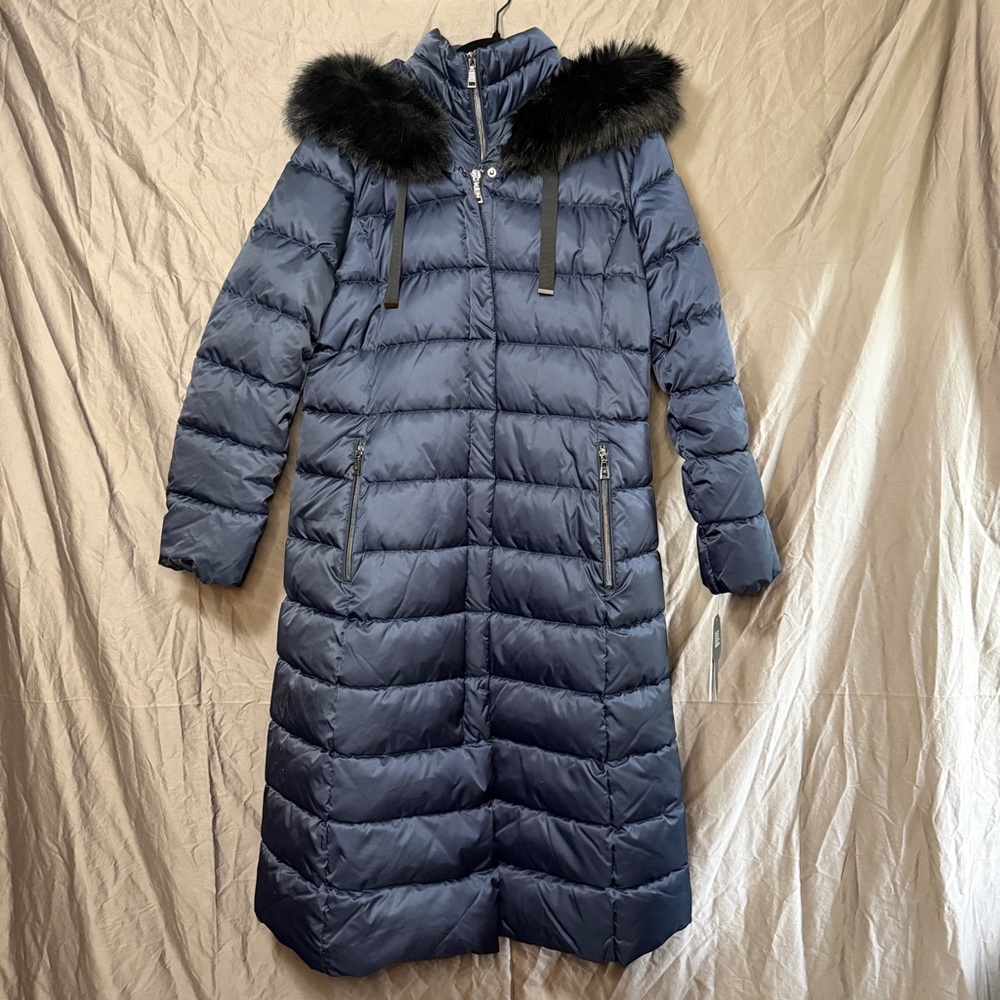 Tahari Dark Blue Puffer Coat with Black Faux Fur NWT Women’s Size L